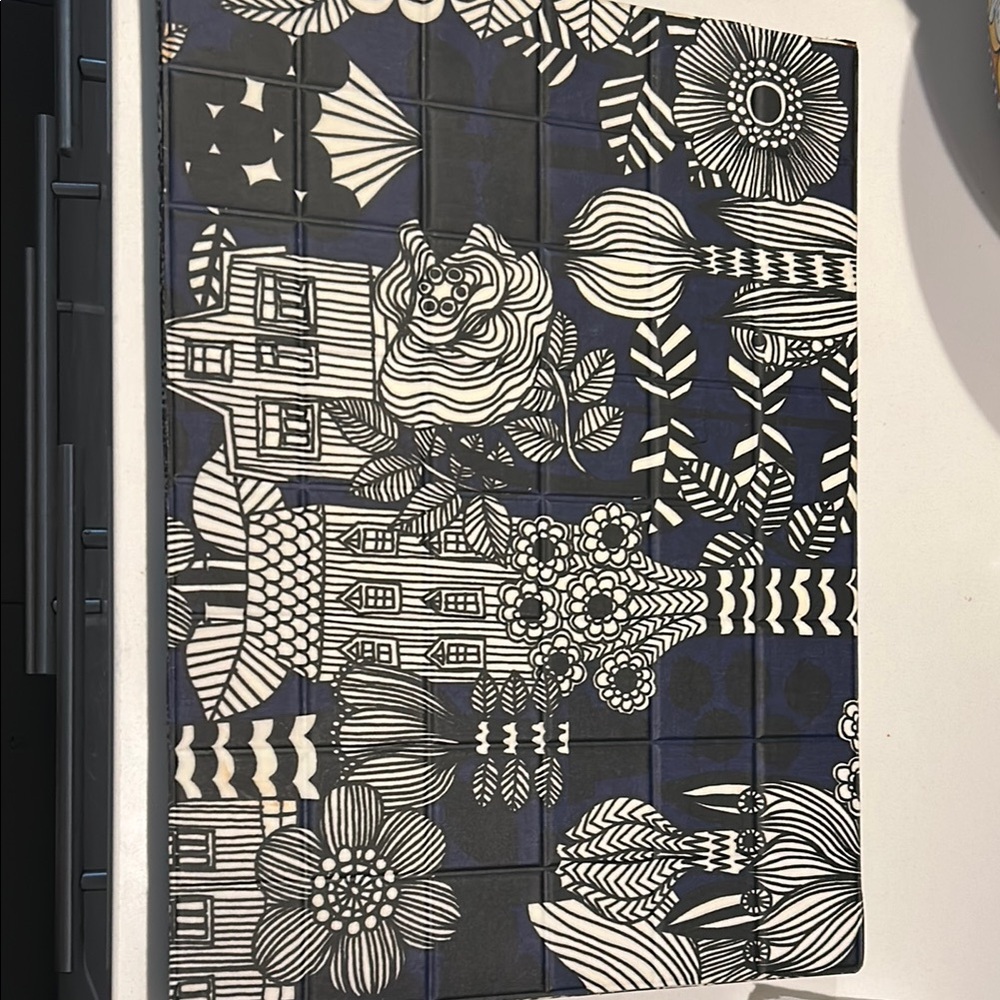 Marimekko Blue and White Acrylic Placemats